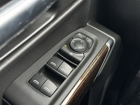 Used 2020 GMC Sierra 1500 Elevation w/ Elevation Value Package image 34