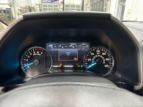 Used 2016 Ford F150 Lariat w/ Equipment Group 502A Luxury image 9