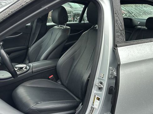 Used 2020 Mercedes-Benz E 350 4MATIC Sedan image 10