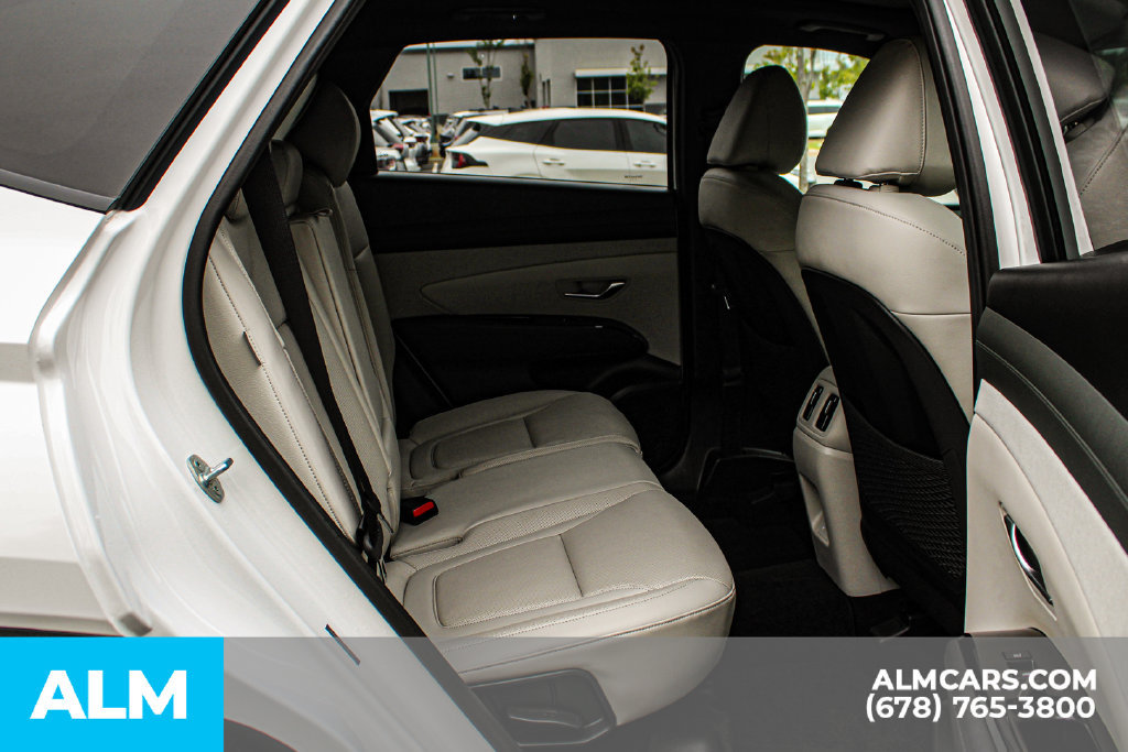 Used 2025 Hyundai Tucson Limited AWD/4WD image 18