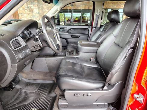 Used 2013 Chevrolet Silverado 2500 LTZ w/ LTZ Plus Package AWD/4WD image 10