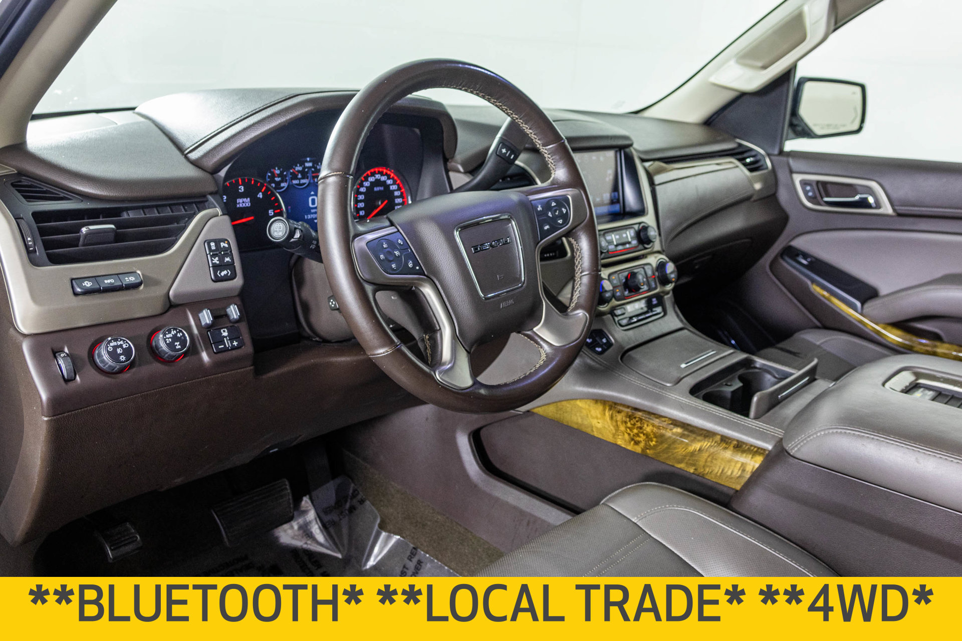 Used 2016 GMC Yukon Denali w/ Open Road Package AWD/4WD image 5