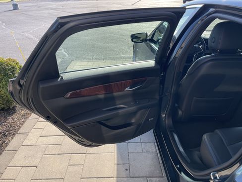 Used 2018 Cadillac CT6 AWD image 20