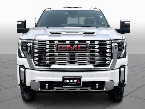 Certified 2025 GMC Sierra 3500 Denali w/ Denali Reserve Package image 3