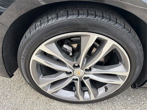 Certified 2024 Chevrolet Malibu LT image 12