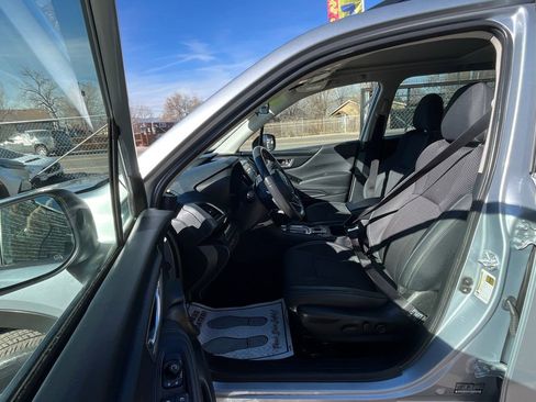 Used 2023 Subaru Forester Premium image 21