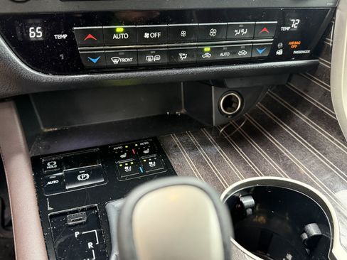Used 2017 Lexus RX 350 AWD w/ Luxury Package image 27