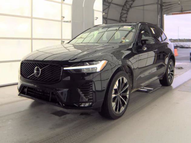 Used 2026 Volvo XC60 B5 Plus AWD/4WD image 2