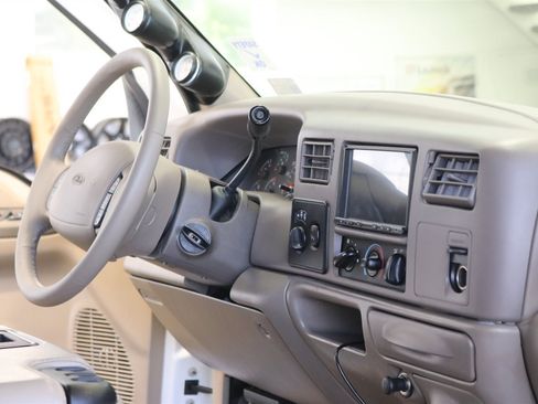 Used 2001 Ford F250 Lariat AWD/4WD image 81