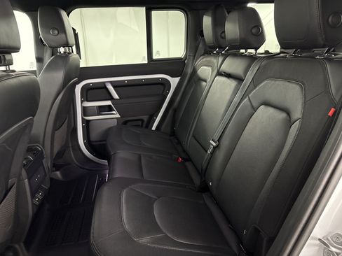 Used 2023 Land Rover Defender 110 X-Dynamic SE AWD/4WD image 14