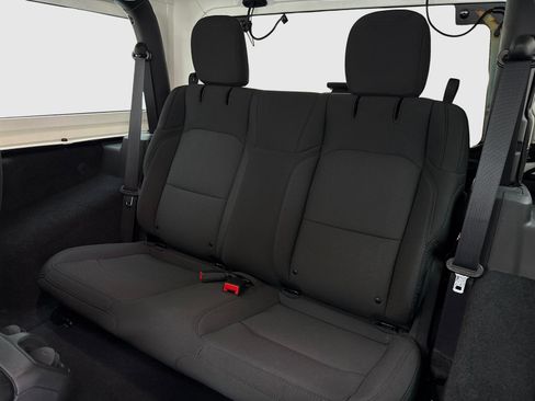 Used 2021 Jeep Wrangler Sport AWD/4WD image 22