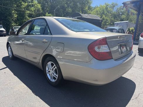 Used 2003 Toyota Camry LE FWD image 7