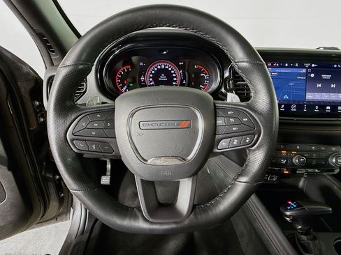 Used 2024 Dodge Durango GT RWD image 11