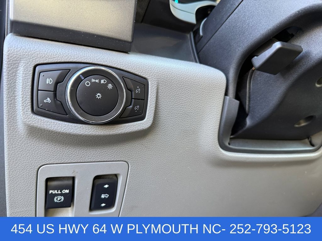 Used 2016 Ford F150 XLT w/ Equipment Group 302A Luxury RWD image 18