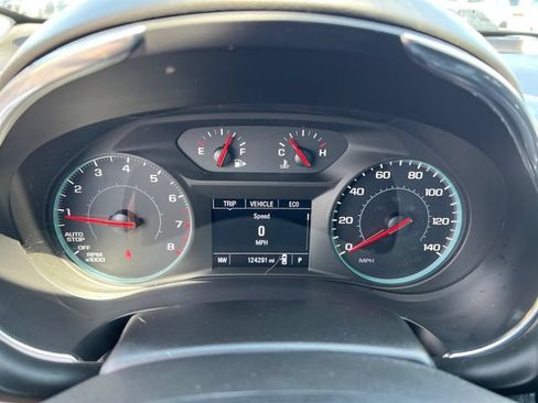 Used 2021 Chevrolet Malibu LT w/ Sport Edition FWD image 17