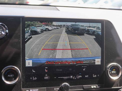 Used 2025 Lexus NX 250 FWD image 33