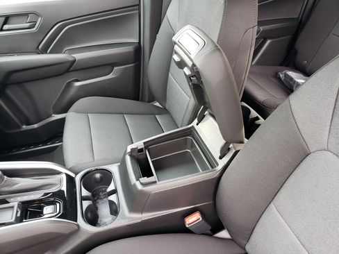 New 2026 Chevrolet Colorado W/T w/ Advanced Trailering Package AWD/4WD image 29