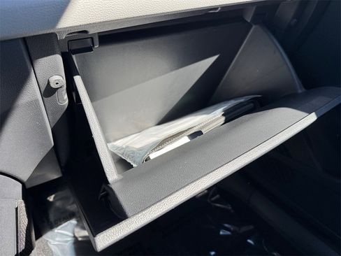 Used 2023 Volkswagen Taos S image 26