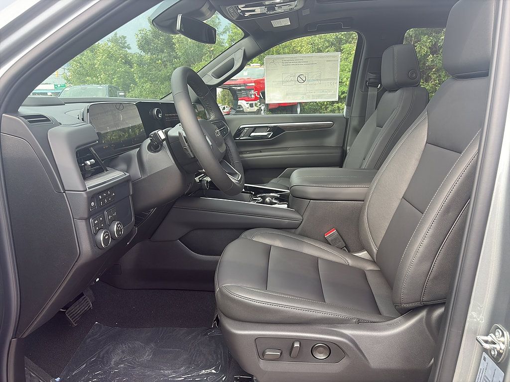 New 2026 Chevrolet Tahoe Z71 w/ Comfort Package AWD/4WD image 9