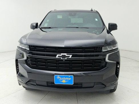 Used 2024 Chevrolet Tahoe RST w/ Luxury Package RWD image 2