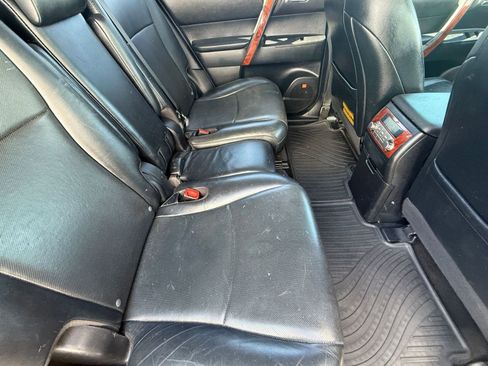 Used 2013 Toyota Highlander Limited image 34