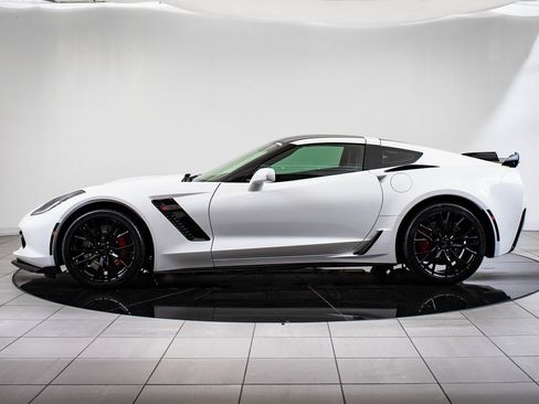 Used 2016 Chevrolet Corvette Z06 image 5