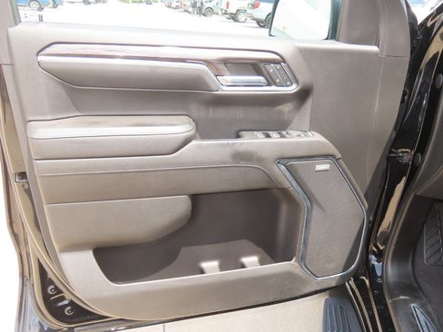 Used 2022 Chevrolet Silverado 1500 LTZ AWD/4WD image 24
