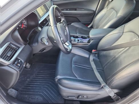 Used 2020 Kia Optima Premium image 10