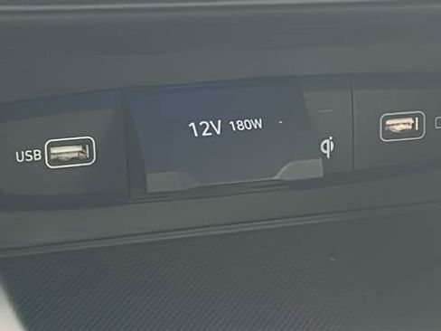 Used 2023 Hyundai Tucson Limited image 32