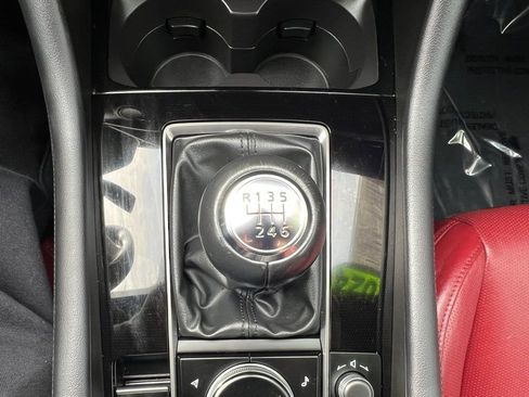 Used 2024 MAZDA MAZDA3 s image 25