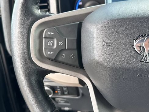 Used 2024 Ford Bronco Big Bend w/ Sasquatch Package AWD/4WD image 11