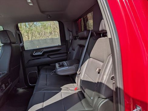 Used 2024 Chevrolet Silverado 2500 LT w/ Z71 Sport Edition image 28