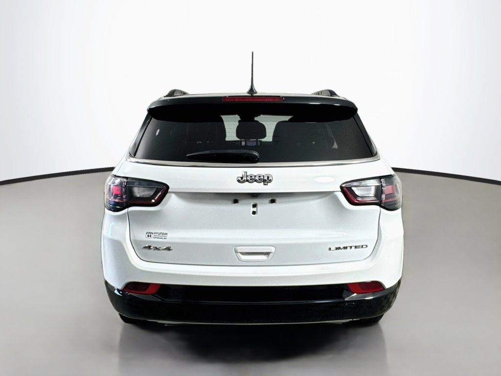 Used 2023 Jeep Compass Limited w/ Elite Group AWD/4WD image 7