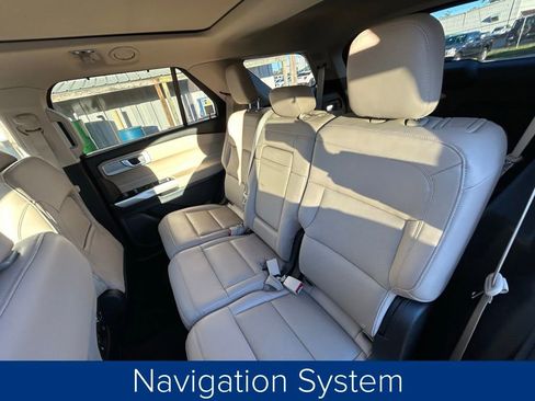 Used 2021 Ford Explorer Limited w/ Equipment Group 301A image 19