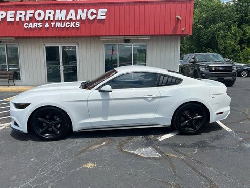 Used 2016 Ford Mustang Coupe w/ Equipment Group 051A RWD image 2