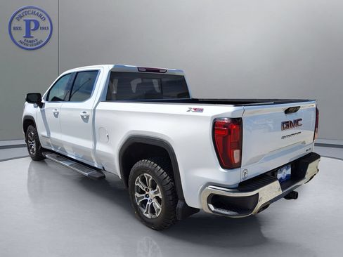 Used 2024 GMC Sierra 1500 SLE w/ Preferred Package AWD/4WD image 5