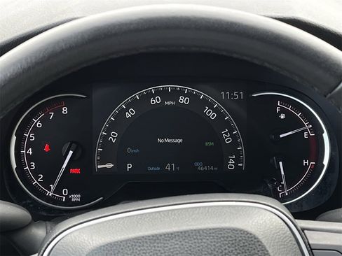 Used 2023 Toyota RAV4 XLE Premium image 13