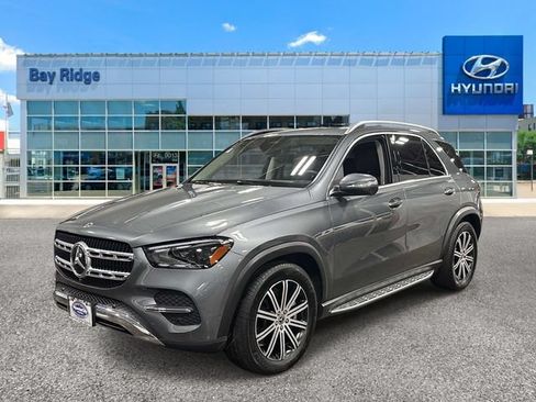 Used 2024 Mercedes-Benz GLE 450 4MATIC image 8