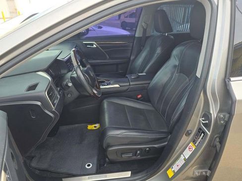 Used 2019 Lexus RX 350 FWD w/ Navigation Package image 6