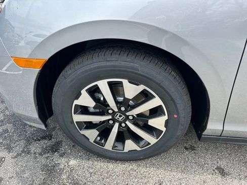 New 2026 Honda Odyssey EX-L image 40