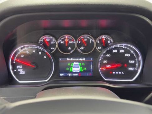 Used 2022 Chevrolet Silverado 1500 Custom w/ Safety Confidence Package RWD image 28