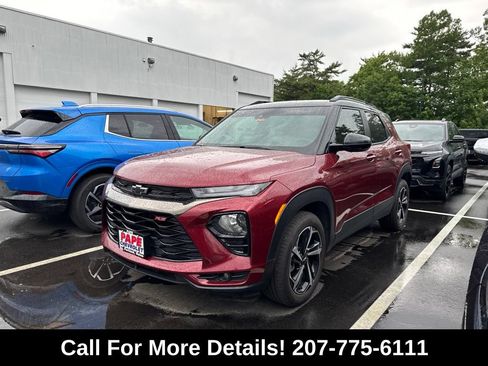 Used 2023 Chevrolet TrailBlazer RS AWD/4WD image 3