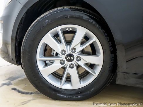 Used 2016 Kia Optima LX FWD image 12