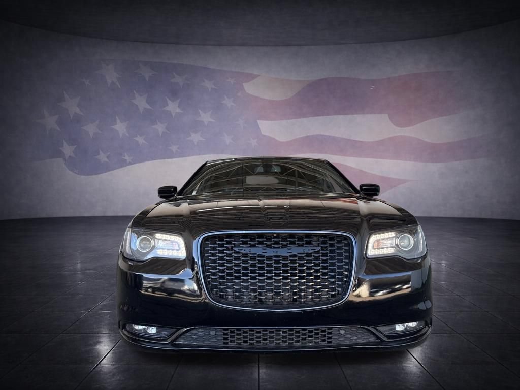 Used 2022 Chrysler 300 S RWD image 8