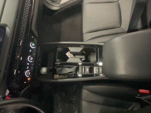 Used 2024 Honda Accord EX-L image 37
