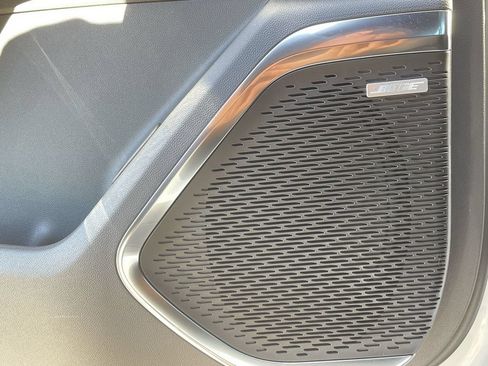 New 2026 GMC Acadia Elevation w/ Elevation Premium Package FWD image 24