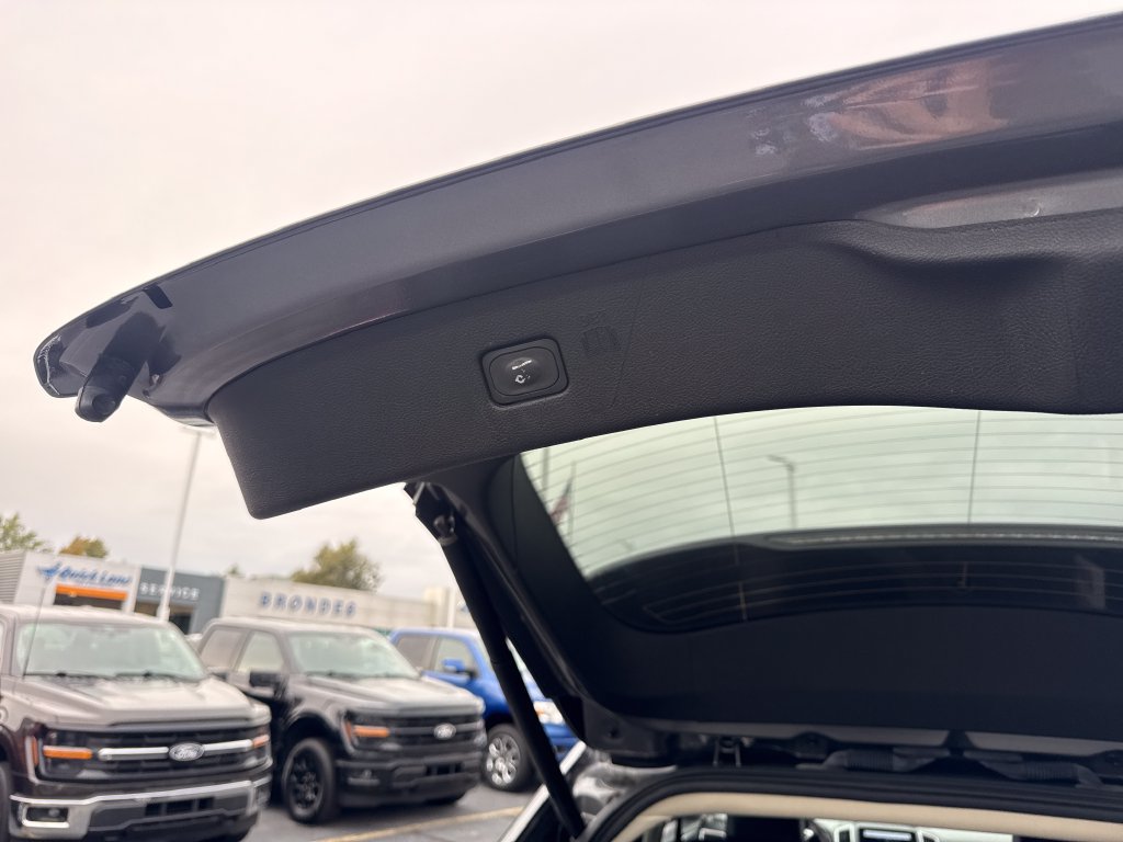 Used 2023 Ford Edge SEL w/ Convenience Package AWD/4WD image 14