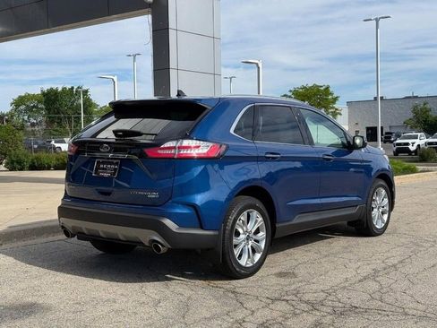 Used 2020 Ford Edge Titanium AWD/4WD image 3