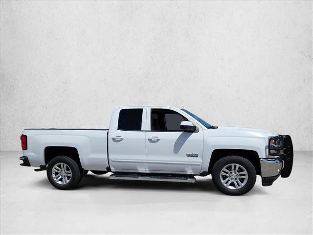 Used 2018 Chevrolet Silverado 1500 LT w/ Texas Edition RWD image 4