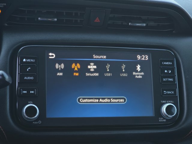 Certified 2023 Nissan Kicks SR FWD image 17